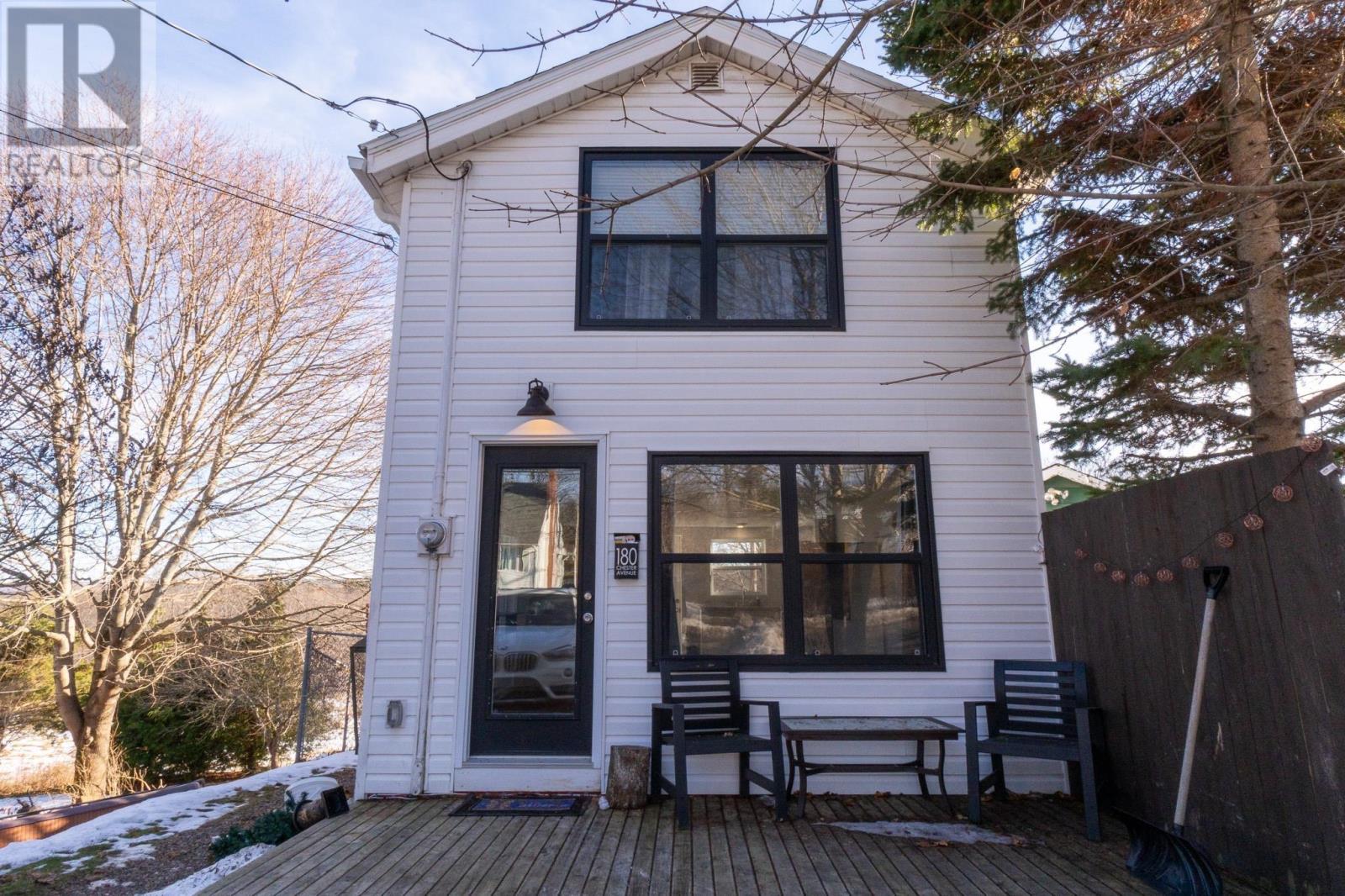 180 Chester Avenue, Kentville, Nova Scotia