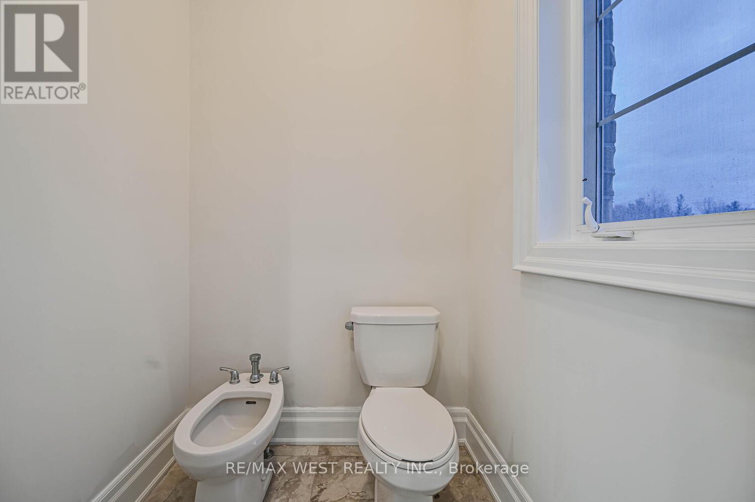 293 Torrey Pines Road, Vaughan, Ontario  L4H 3X3 - Photo 21 - N12646802