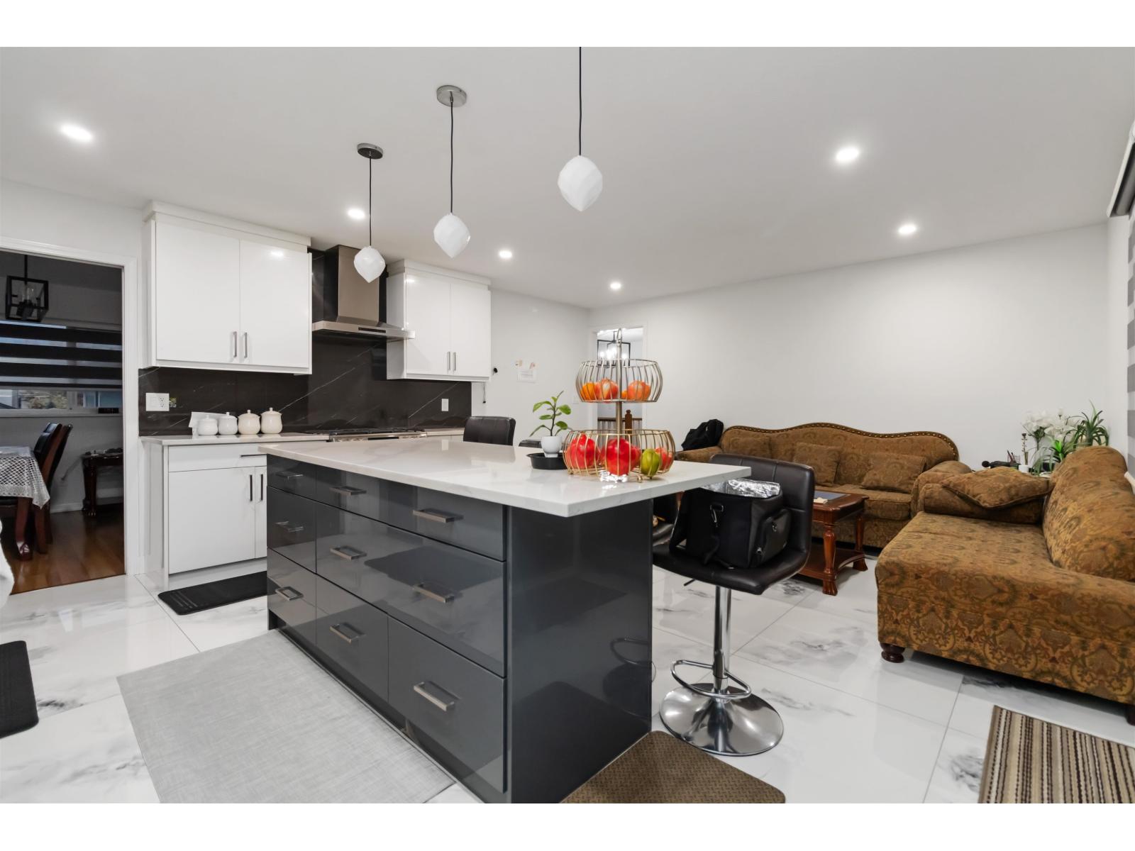 2934 E Osprey Drive, Abbotsford, British Columbia  V2T 5P7 - Photo 5 - R3074684