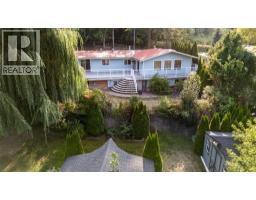2662 CENTENNIAL Drive, blind bay, British Columbia