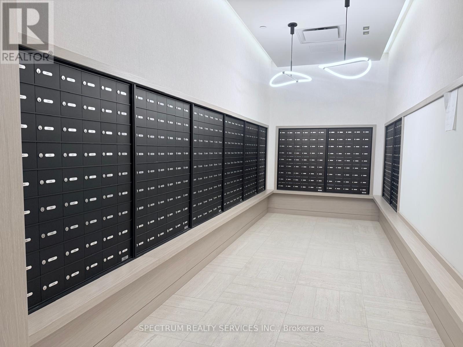 4501 - 4015 The Exchange, Mississauga, Ontario  L5B 0N9 - Photo 6 - W12643708