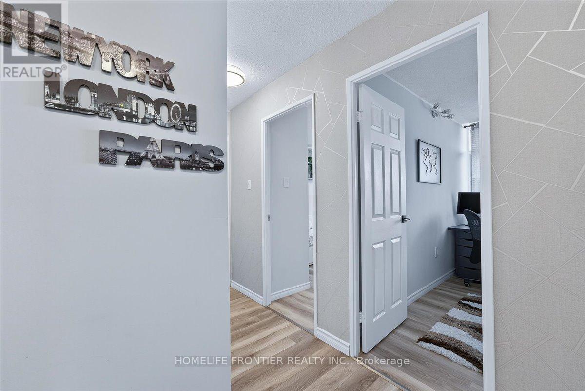 605 - 2301 Derry Road W, Mississauga, Ontario  L5N 2R4 - Photo 20 - W12646722