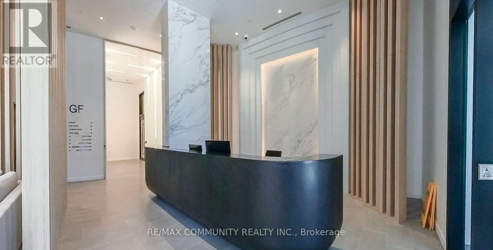 318 - 3009 Novar Road, Mississauga, Ontario  L5B 0P9 - Photo 3 - W12646752