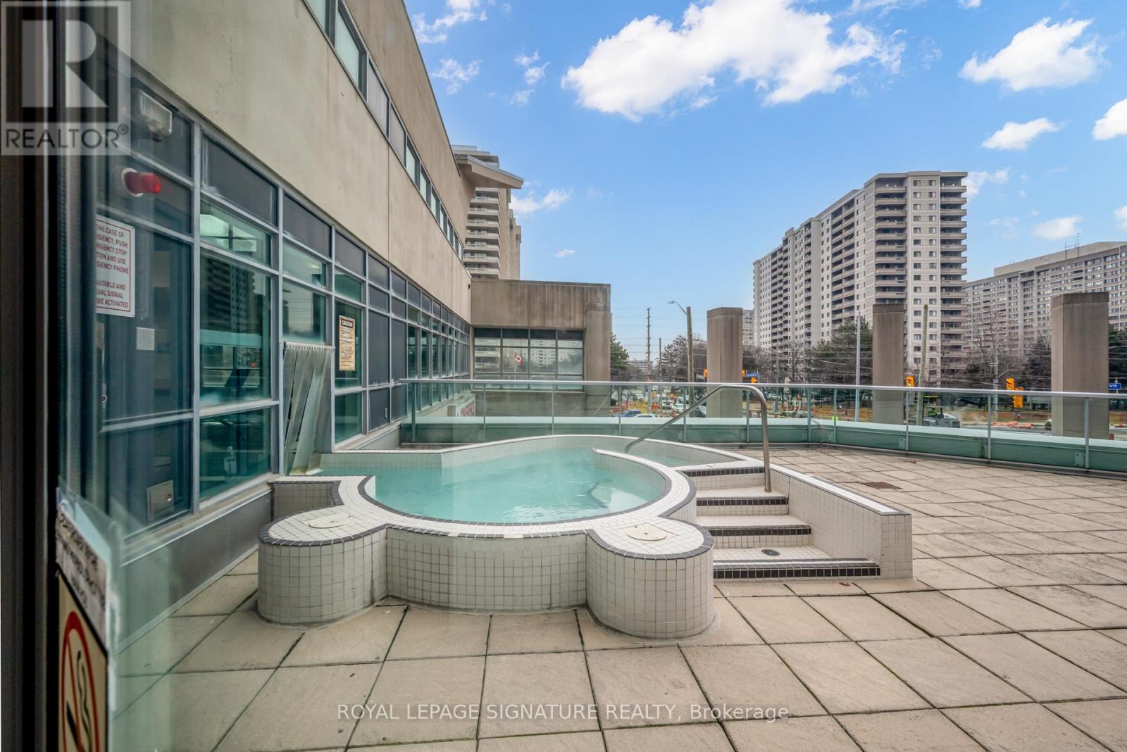 1307 - 1 Elm Drive W, Mississauga, Ontario  L5B 4M1 - Photo 28 - W12646810