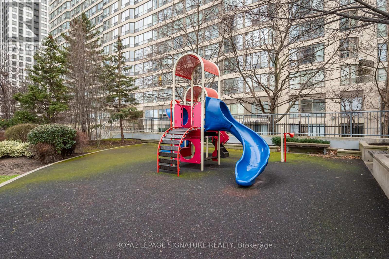 1307 - 1 Elm Drive W, Mississauga, Ontario  L5B 4M1 - Photo 31 - W12646810