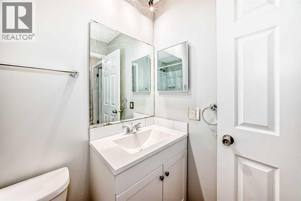 252 Summerwood Place Se, Airdrie, Alberta  T4B 1W2 - Photo 23 - A2275839