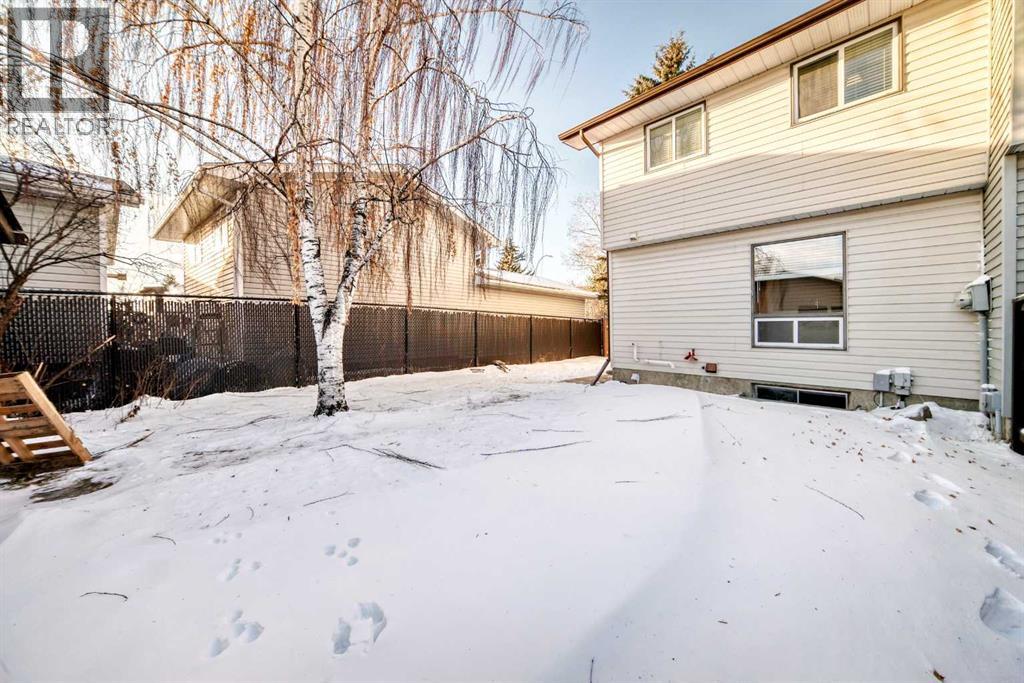 252 Summerwood Place Se, Airdrie, Alberta  T4B 1W2 - Photo 32 - A2275839