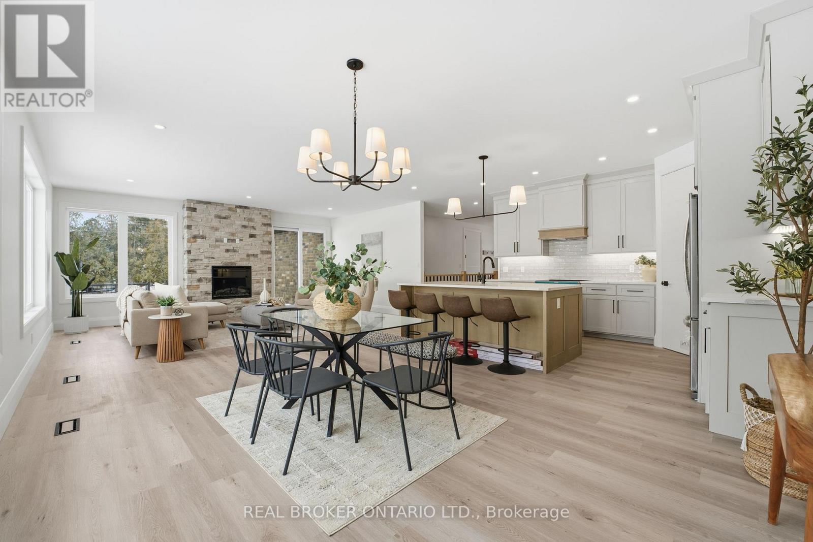 130 La Salette Road, Norfolk, Ontario  N0E 1H0 - Photo 9 - X12646816