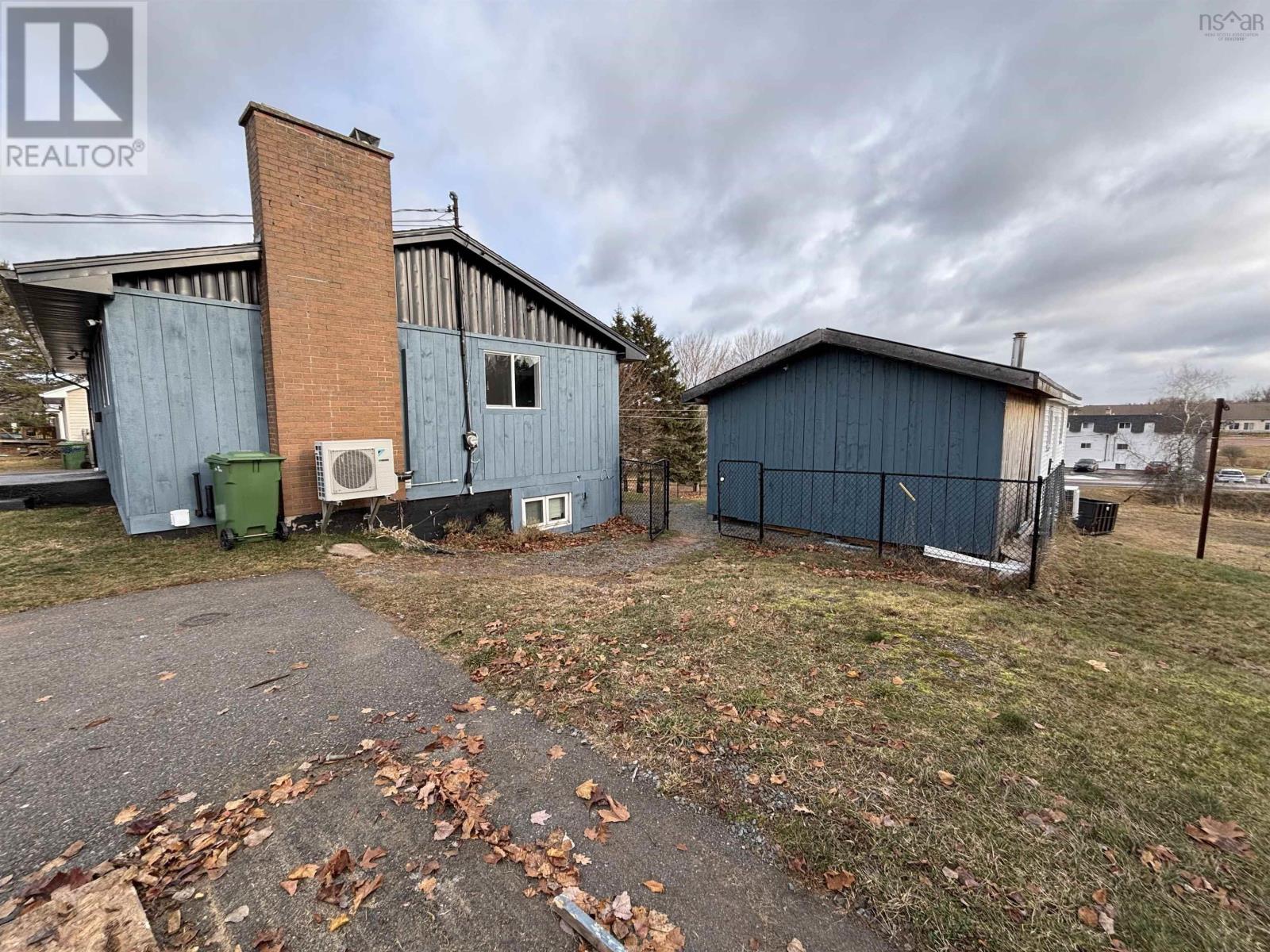 18 Princeton Court, Salmon River, Nova Scotia  B2N 4X4 - Photo 35 - 202529642