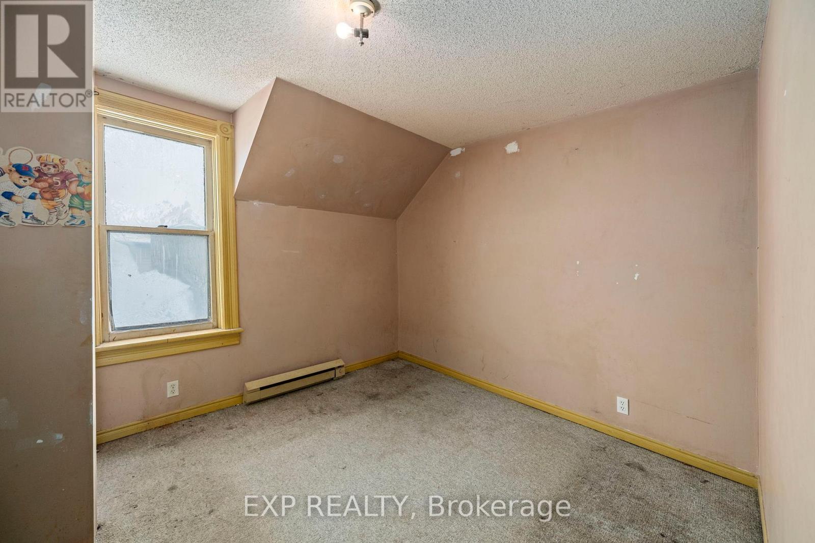 22949 Hagerty Road, Newbury, Ontario  N0L 1Z0 - Photo 15 - X12646866