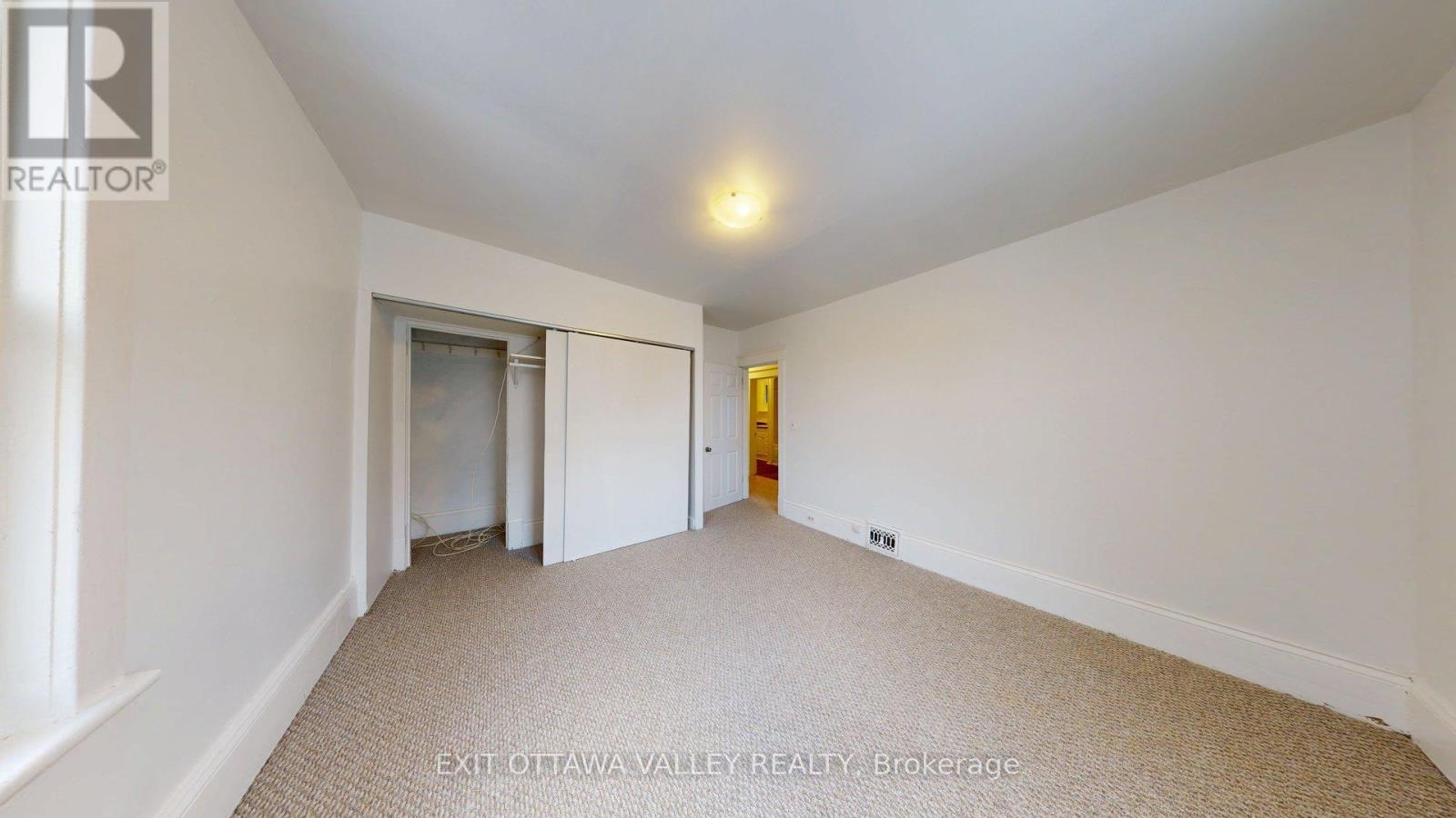 216 Mary Street, Pembroke, Ontario  K8A 5V8 - Photo 22 - X12646822