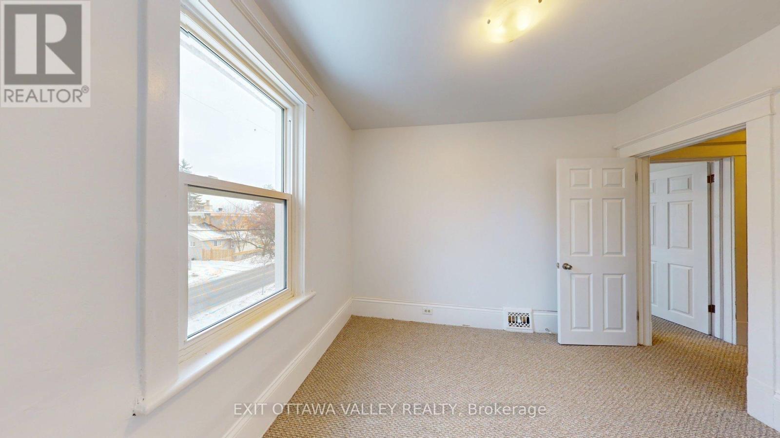 216 Mary Street, Pembroke, Ontario  K8A 5V8 - Photo 28 - X12646822