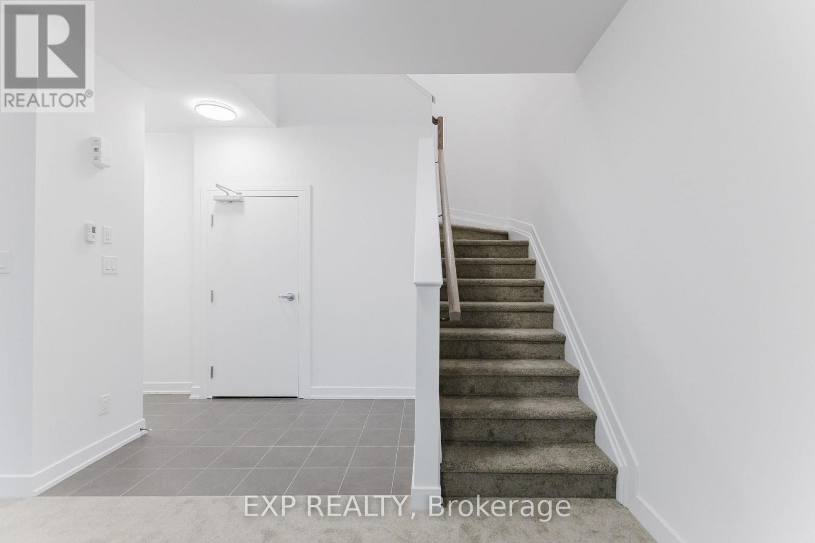 207 Silhouette Private, Ottawa, Ontario  K2J 4S3 - Photo 16 - X12646832