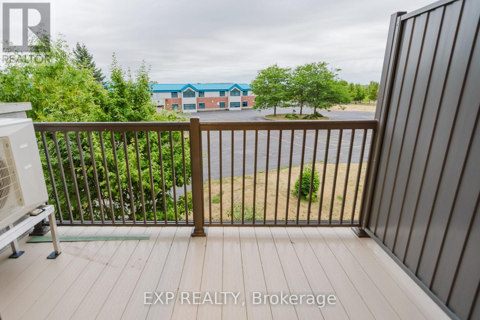 207 Silhouette Private, Ottawa, Ontario  K2J 4S3 - Photo 24 - X12646832