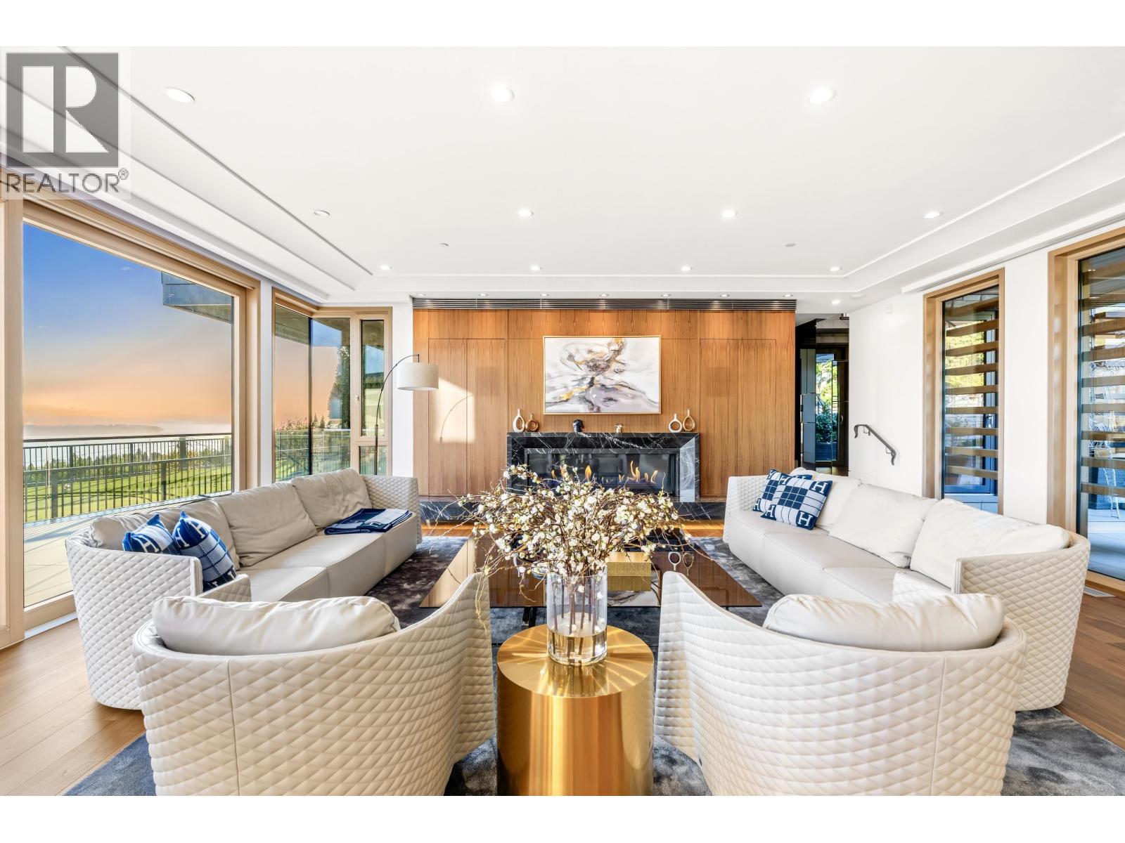 1036 Eyremount Drive, West Vancouver, British Columbia  V7S 2B3 - Photo 7 - R3074733