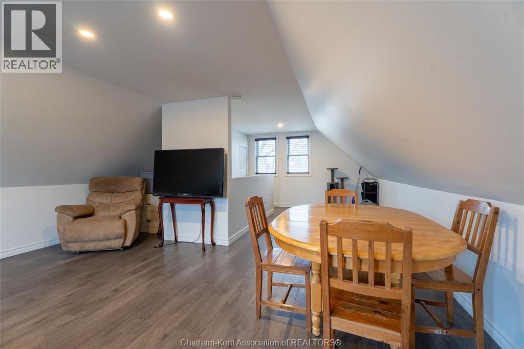 104 Brander Avenue, Wallaceburg, Ontario  N8A 3J9 - Photo 12 - 25031969