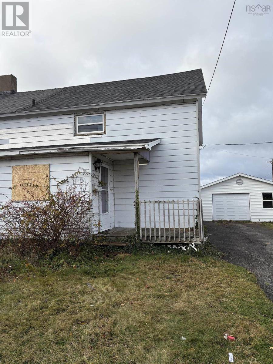 343 Ninth Street, New Waterford, Nova Scotia