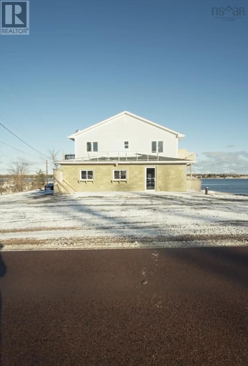 13953 Highway 6, Wallace, Nova Scotia  B0K 1Y0 - Photo 2 - 202529613