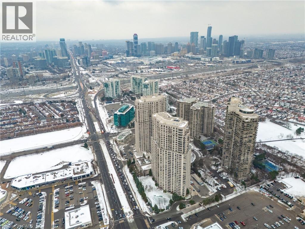 35 Kingsbridge Garden Circle Unit# 105, Mississauga, Ontario  L5R 3Z5 - Photo 15 - 40793397