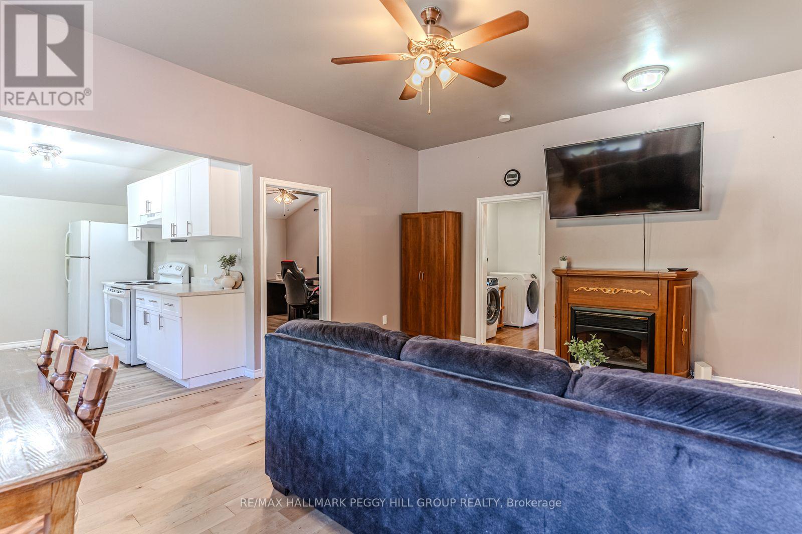 135 Sixth Street, Midland, Ontario  L4R 3X5 - Photo 3 - S12465719