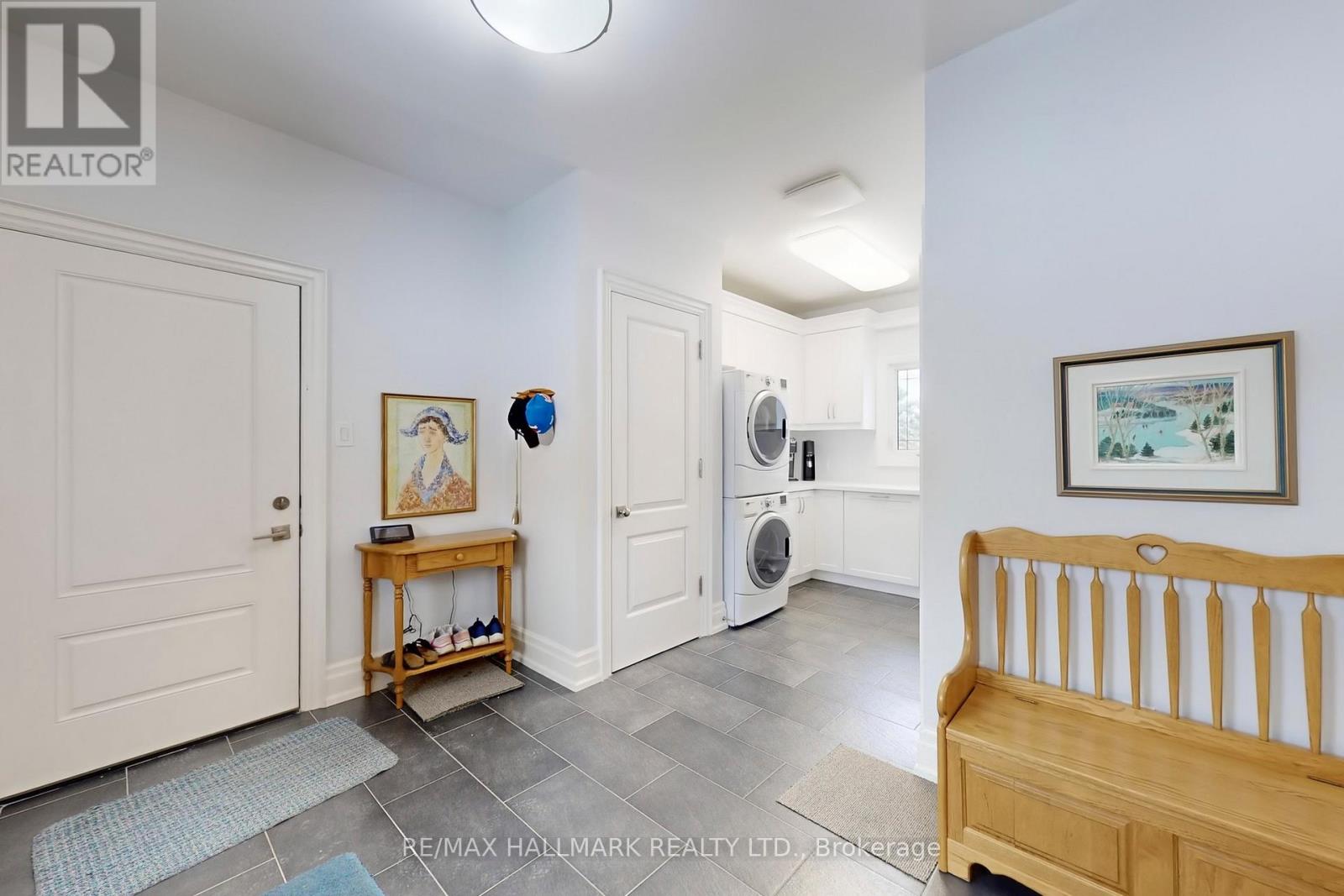 67 Grayfield Drive, Whitchurch-Stouffville, Ontario  L4A 0B1 - Photo 15 - N12646828