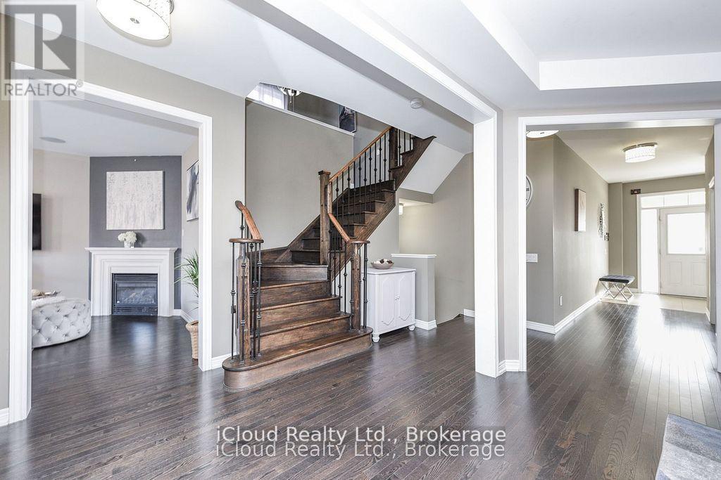 60 Valleyway Drive, Brampton, Ontario  L6X 5G1 - Photo 10 - W12646848