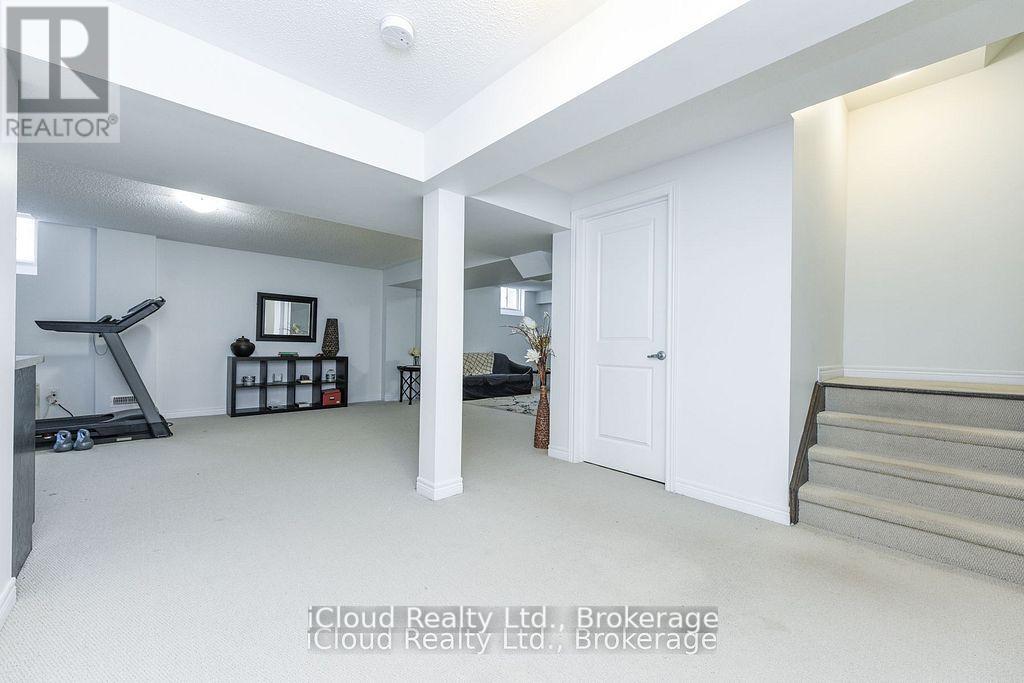 60 Valleyway Drive, Brampton, Ontario  L6X 5G1 - Photo 34 - W12646848