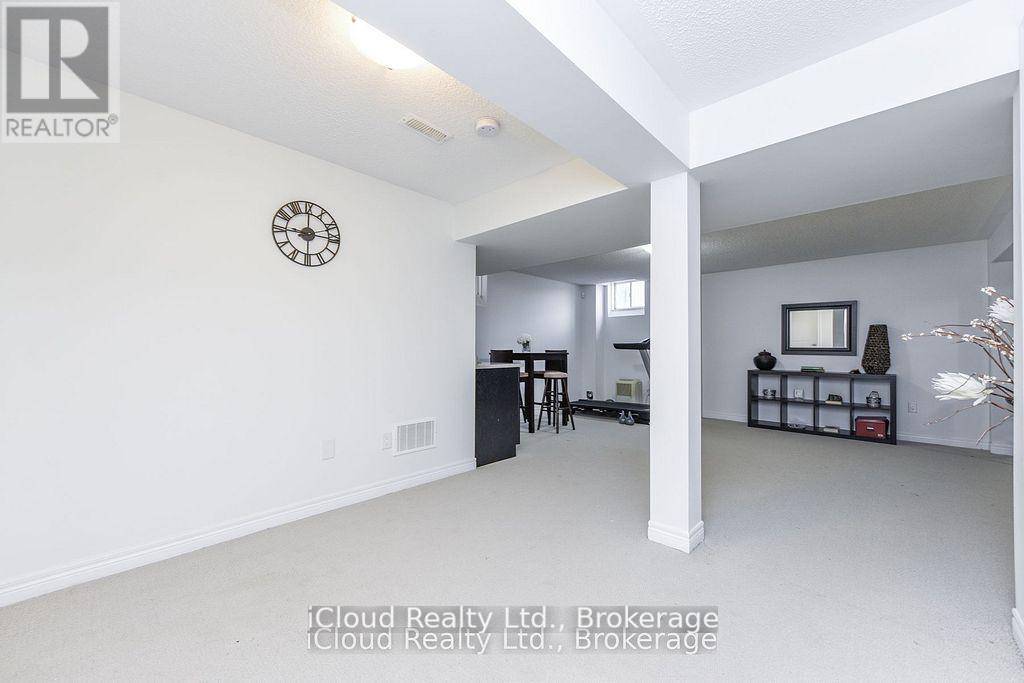 60 Valleyway Drive, Brampton, Ontario  L6X 5G1 - Photo 35 - W12646848