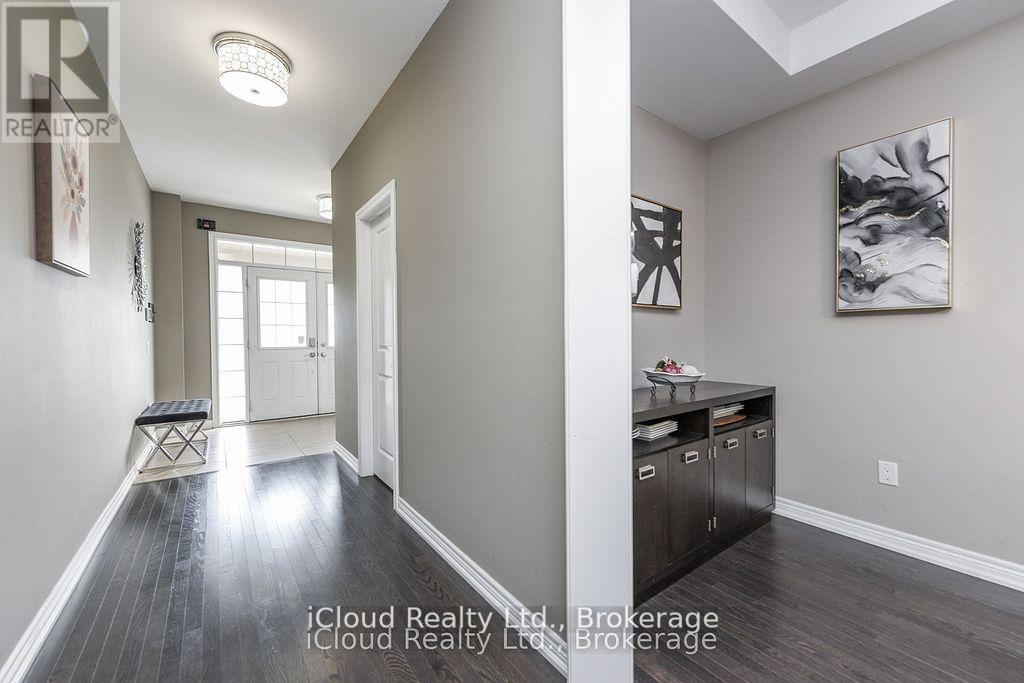 60 Valleyway Drive, Brampton, Ontario  L6X 5G1 - Photo 5 - W12646848