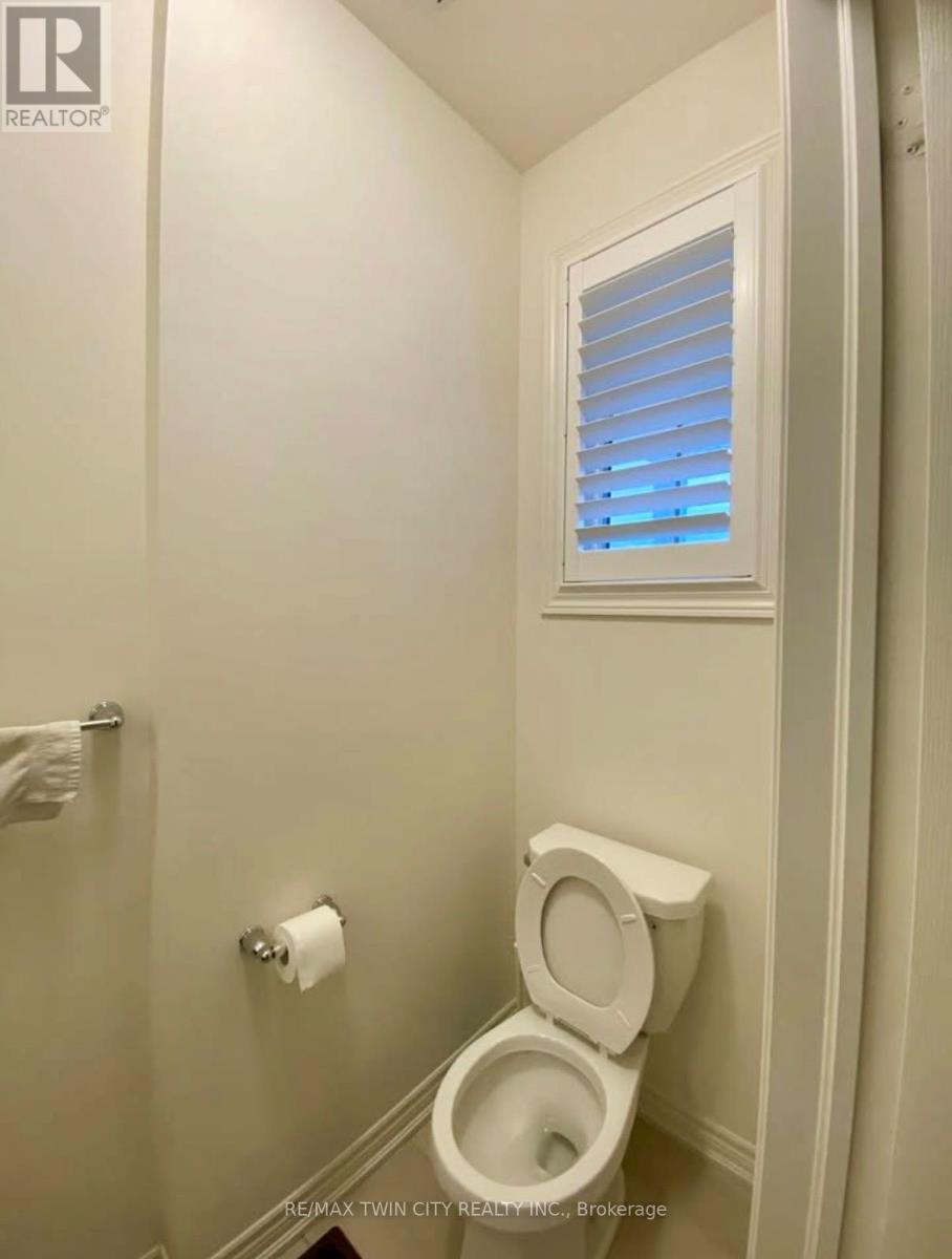 1575 Chretien Street W, Milton, Ontario  L9E 1G8 - Photo 5 - W12646874