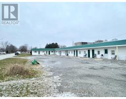 421 GRAND AVENUE E, Chatham-Kent, Ontario