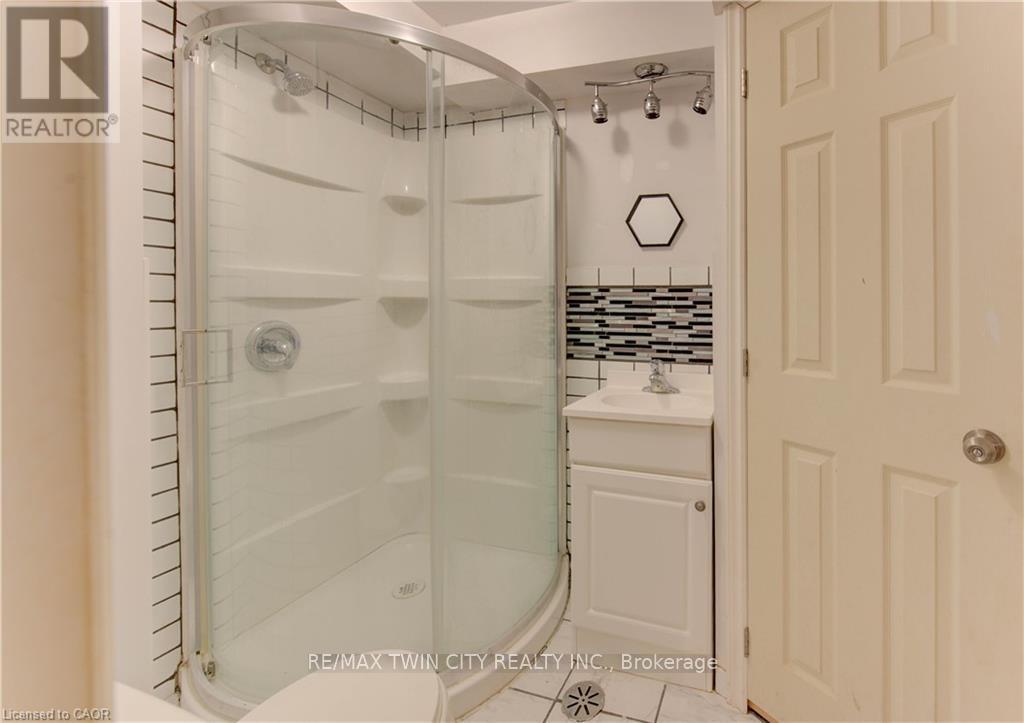 82 Trowbridge Street, Woolwich, Ontario  N0B 1M0 - Photo 18 - X12646876