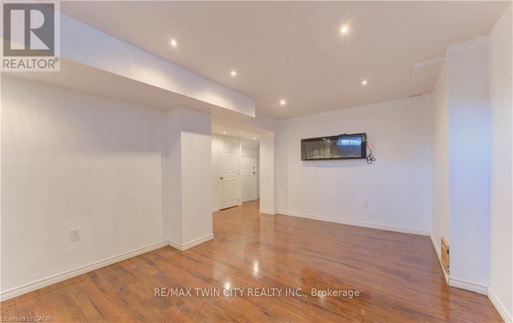 82 Trowbridge Street, Woolwich, Ontario  N0B 1M0 - Photo 22 - X12646876