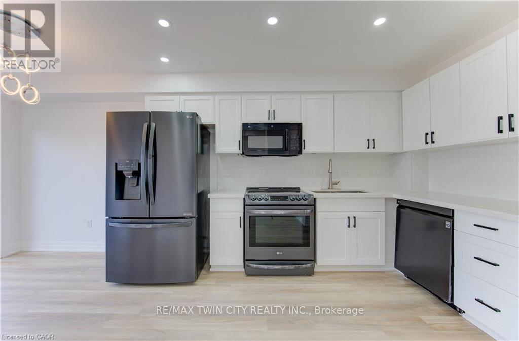 82 Trowbridge Street, Woolwich, Ontario  N0B 1M0 - Photo 3 - X12646876