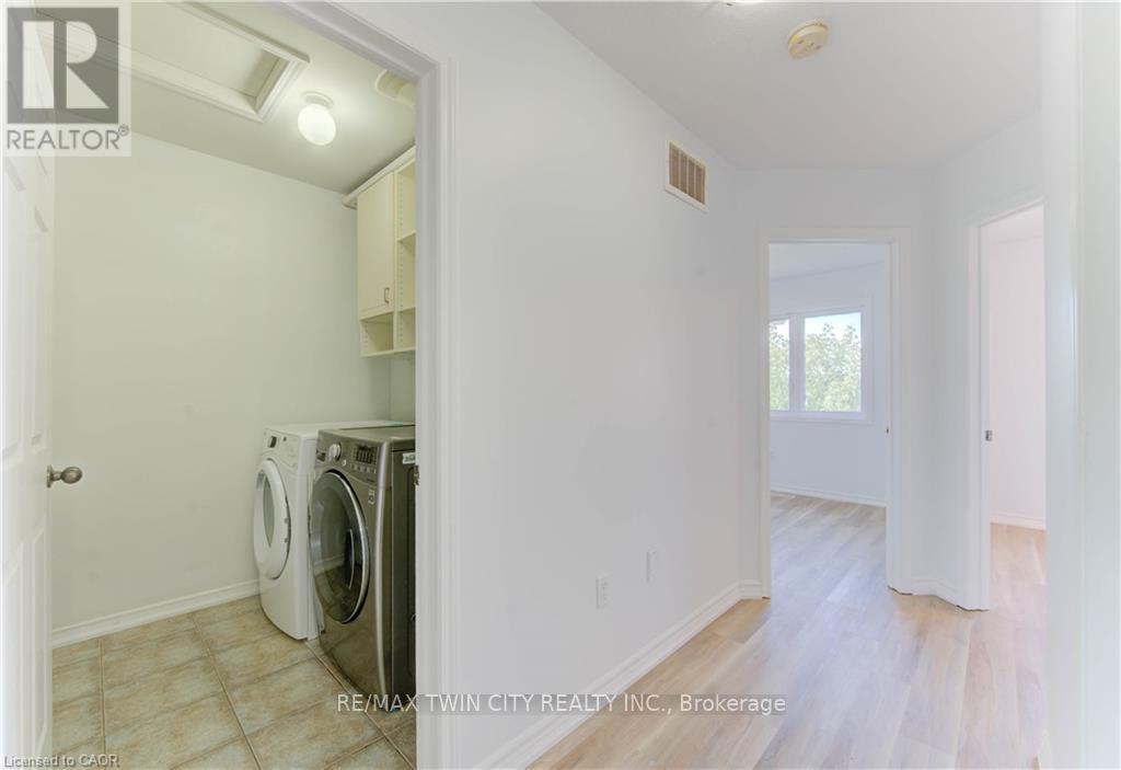 82 Trowbridge Street, Woolwich, Ontario  N0B 1M0 - Photo 9 - X12646876