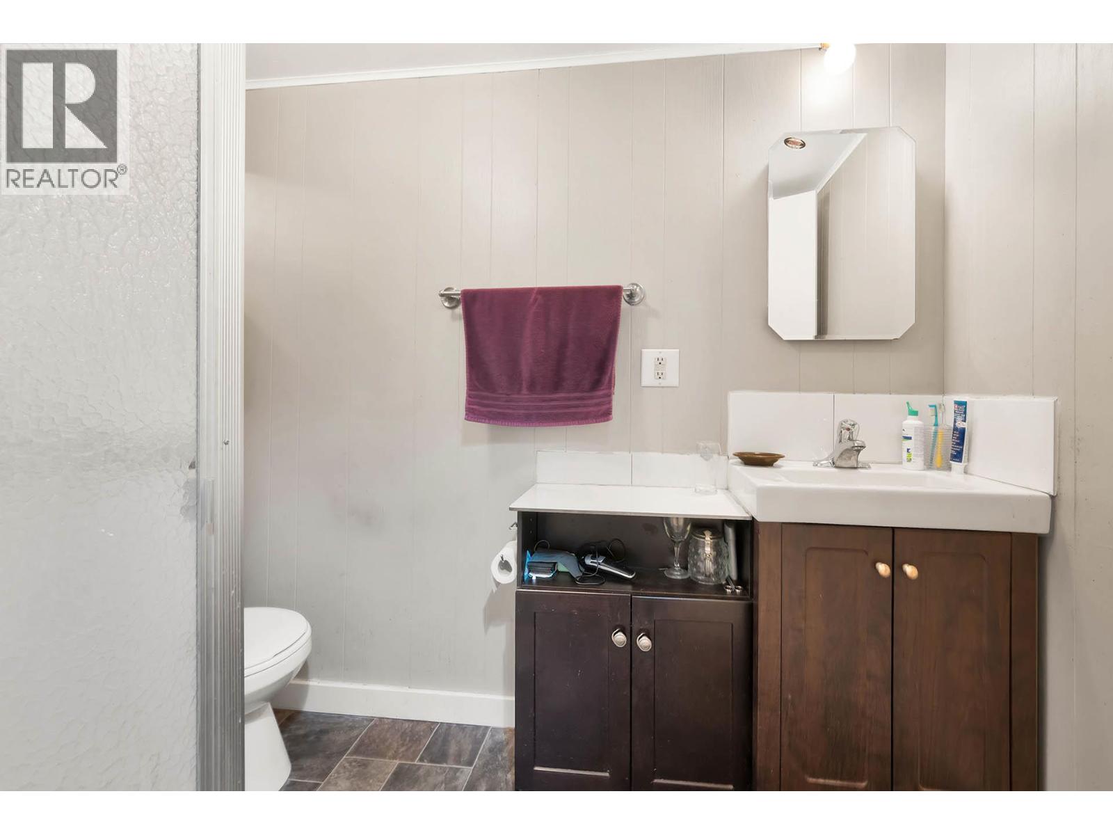 800 Valhalla Drive Unit# 102, Kamloops, British Columbia  V2B 1R8 - Photo 27 - 10371465