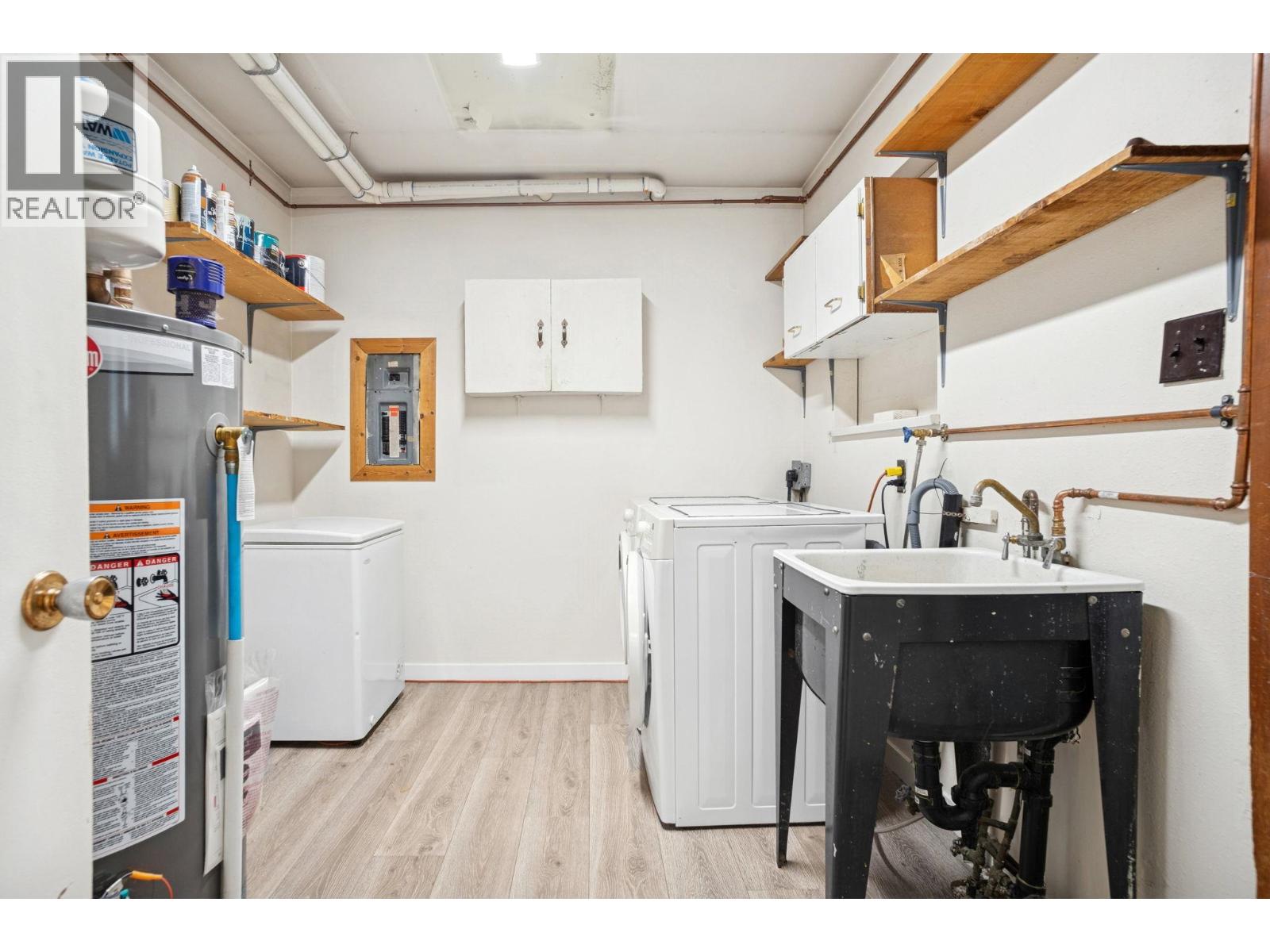 5447 River Road, Delta, British Columbia  V4K 1S8 - Photo 15 - R3068264