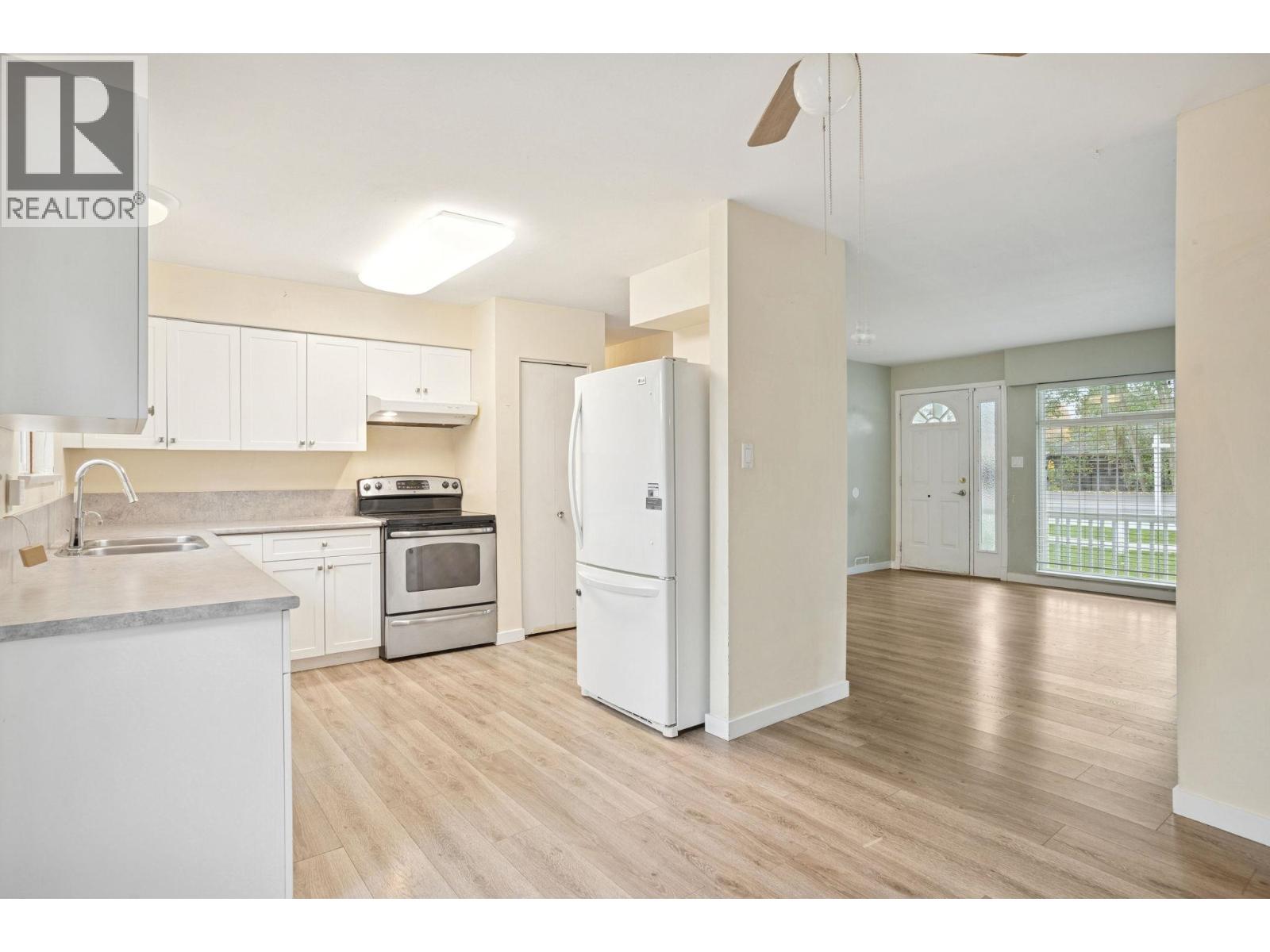 5447 River Road, Delta, British Columbia  V4K 1S8 - Photo 11 - R3068264