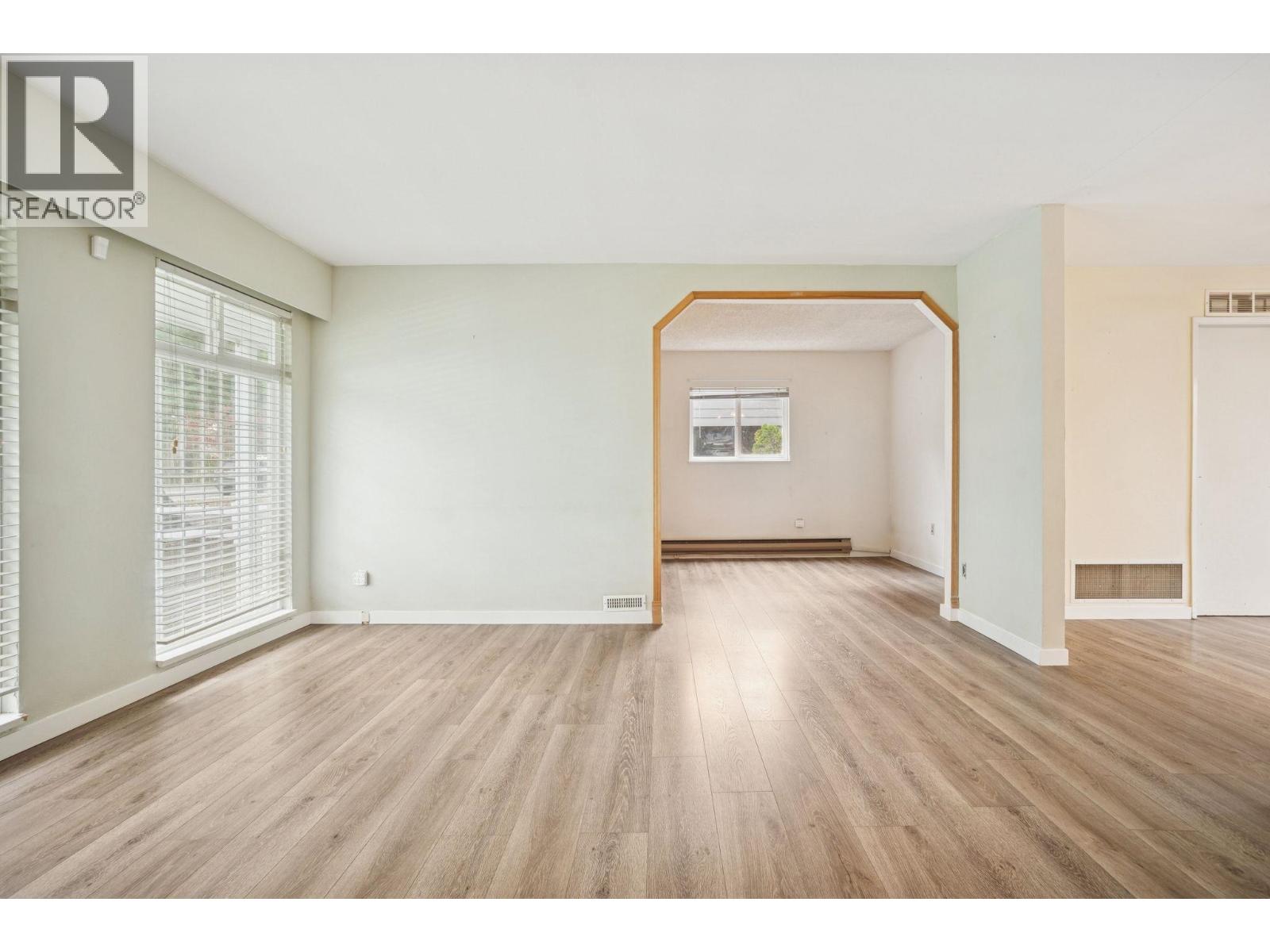 5447 River Road, Delta, British Columbia  V4K 1S8 - Photo 6 - R3068264