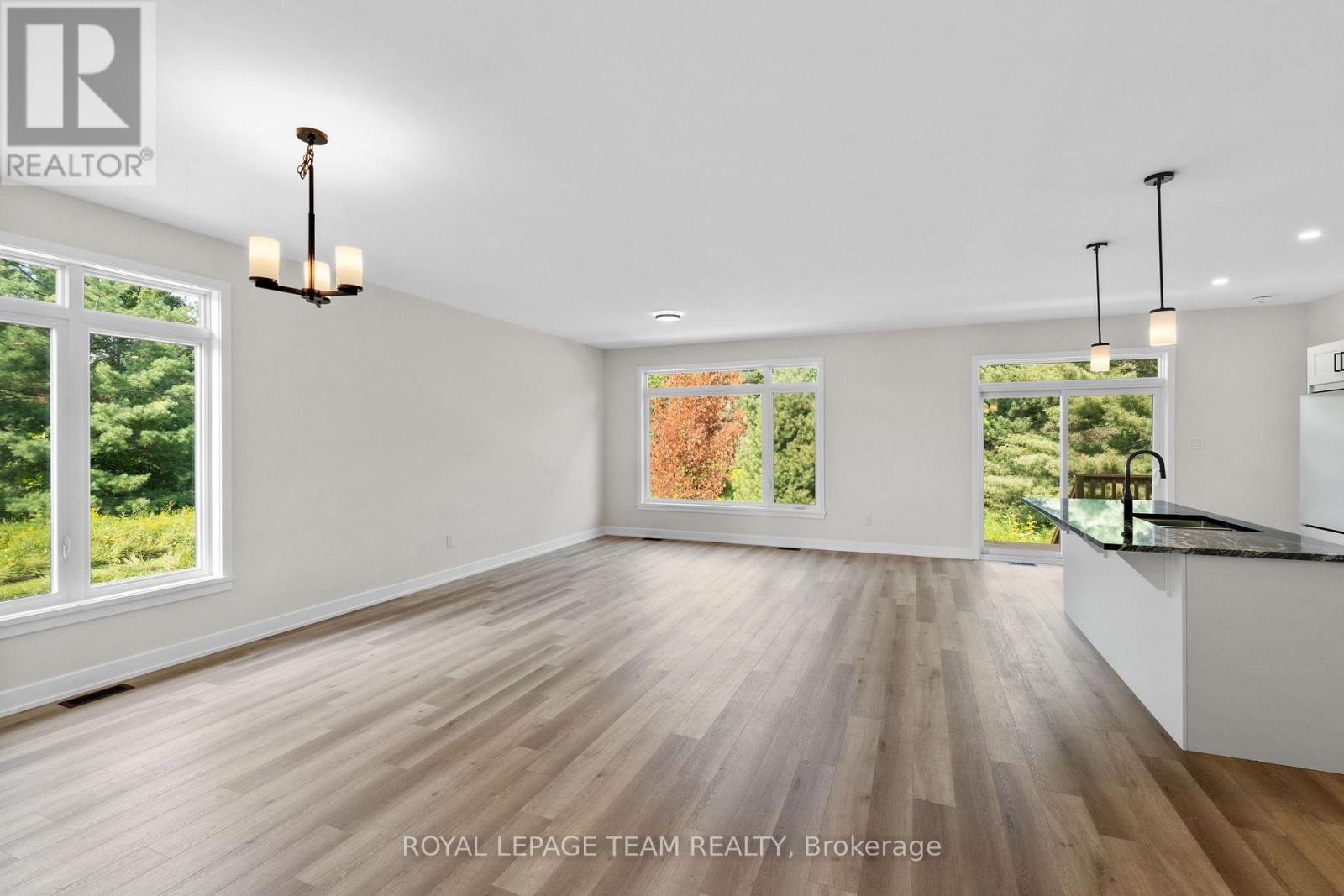 1970 Burnstown Road, Mcnab/braeside, Ontario  K7V 3Z4 - Photo 12 - X12646890