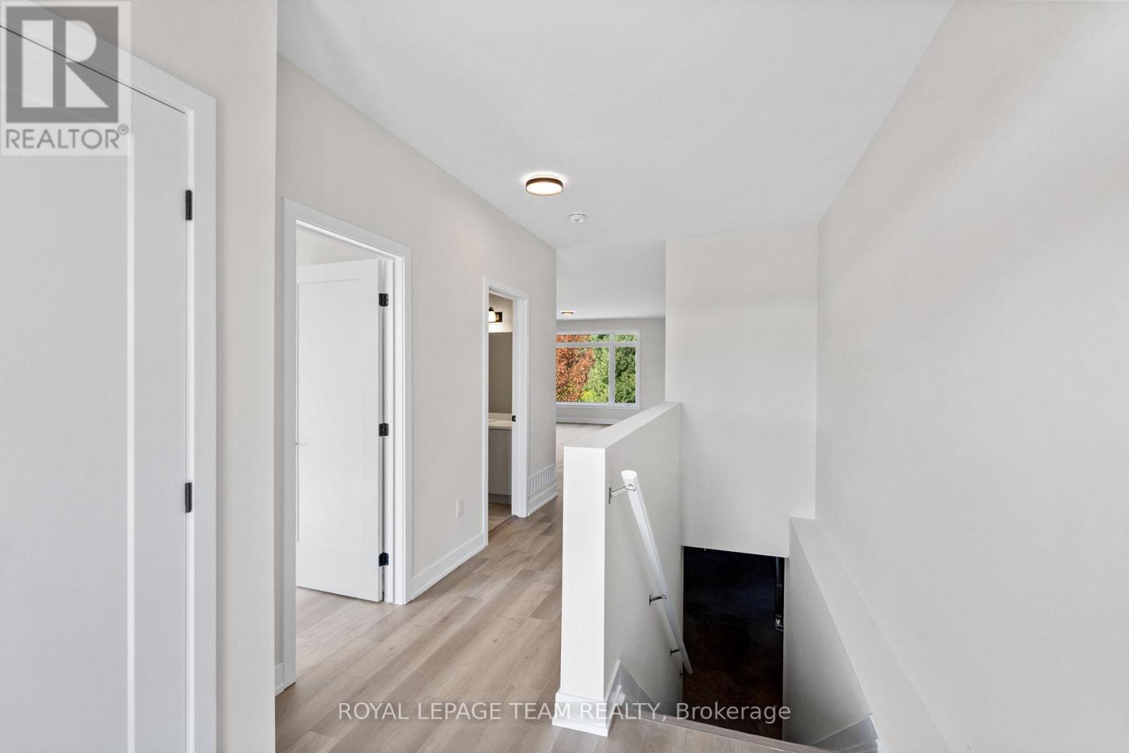 1970 Burnstown Road, Mcnab/braeside, Ontario  K7V 3Z4 - Photo 5 - X12646890