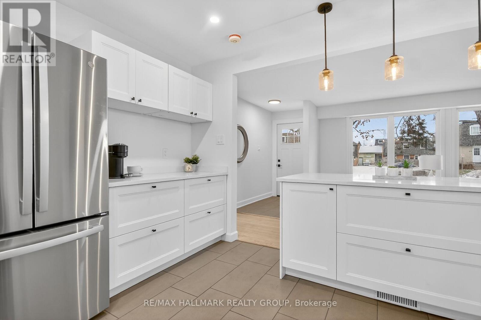 14 Cheryl Road, Ottawa, Ontario  K2G 0V7 - Photo 17 - X12646908