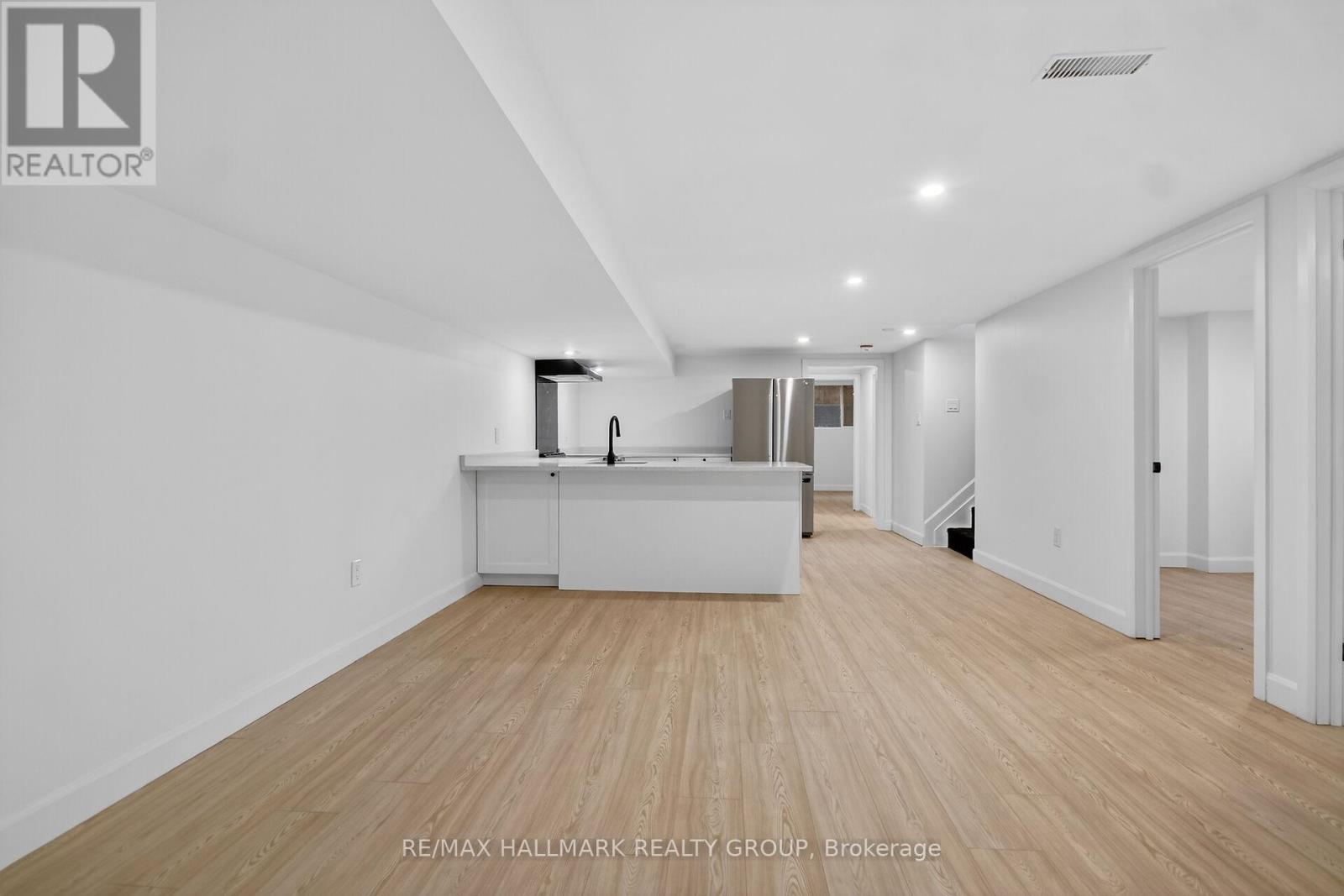 14 Cheryl Road, Ottawa, Ontario  K2G 0V7 - Photo 33 - X12646908