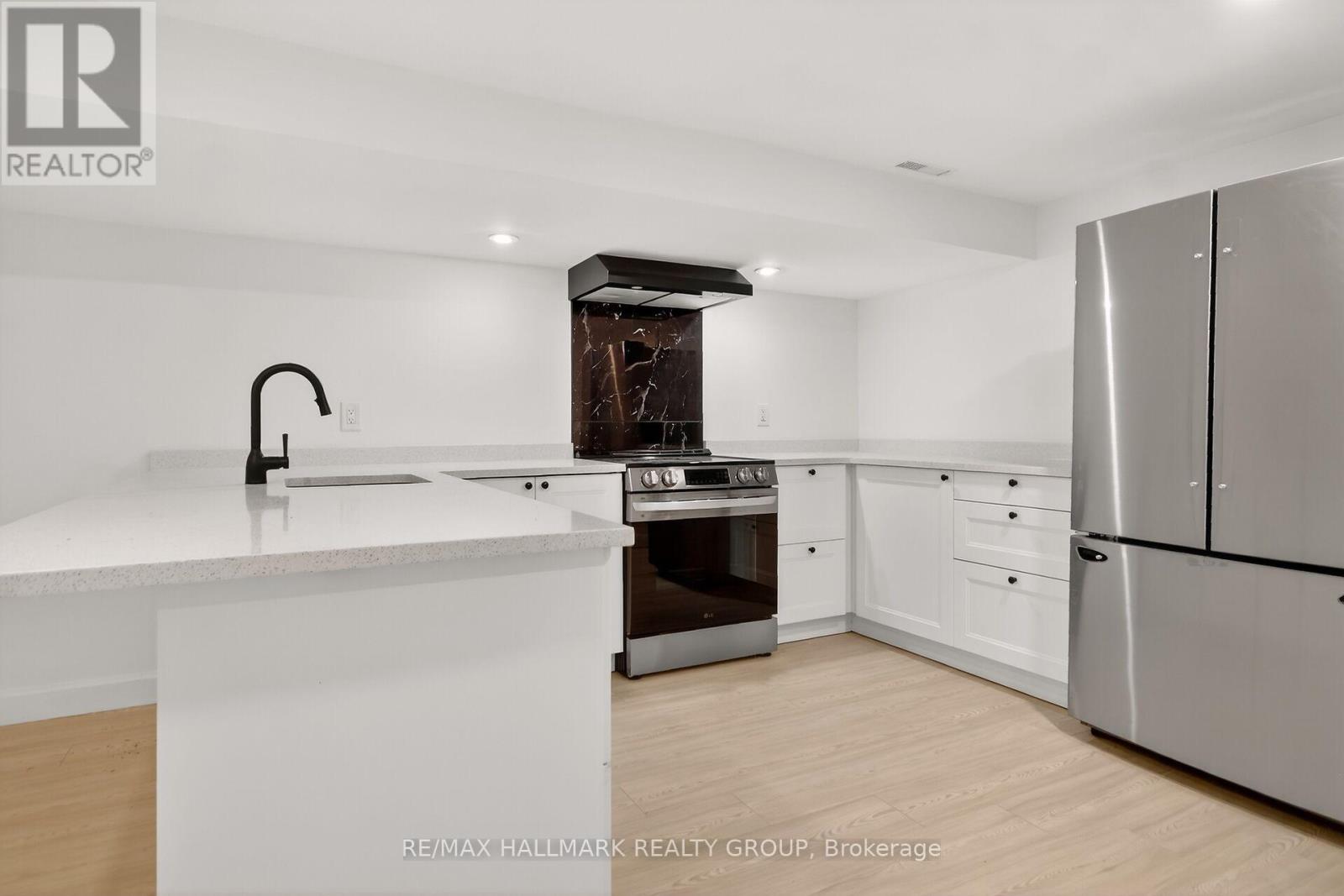 14 Cheryl Road, Ottawa, Ontario  K2G 0V7 - Photo 36 - X12646908