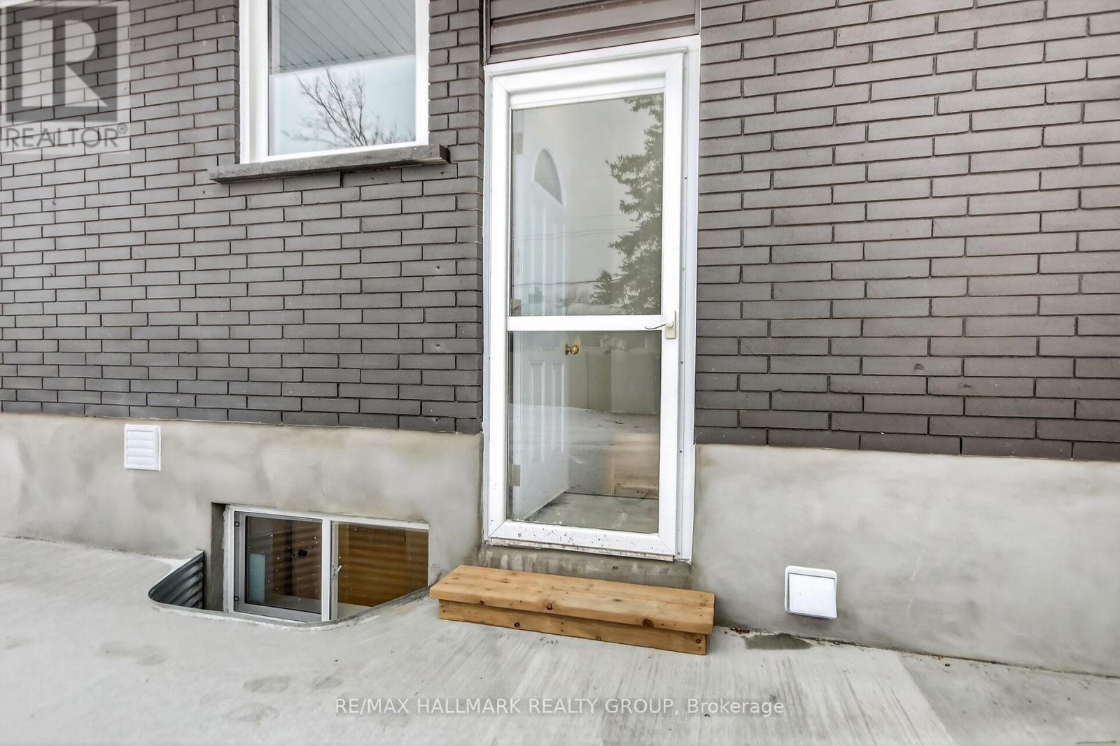 14 Cheryl Road, Ottawa, Ontario  K2G 0V7 - Photo 44 - X12646908