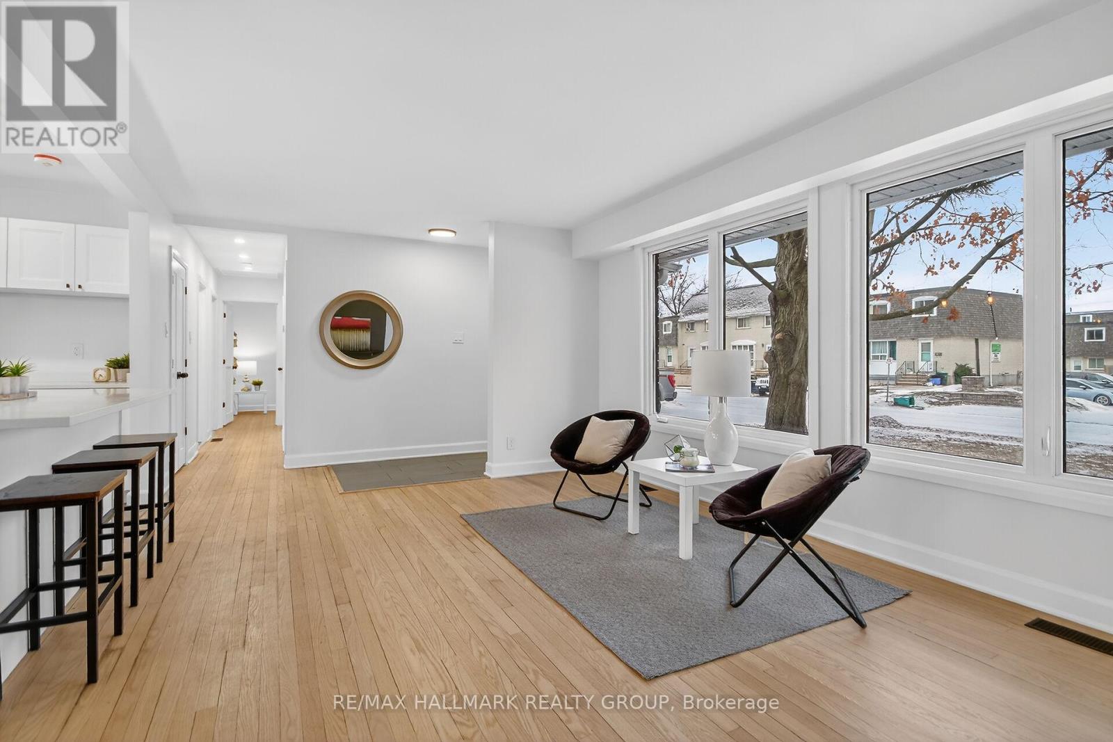 14 Cheryl Road, Ottawa, Ontario  K2G 0V7 - Photo 6 - X12646908