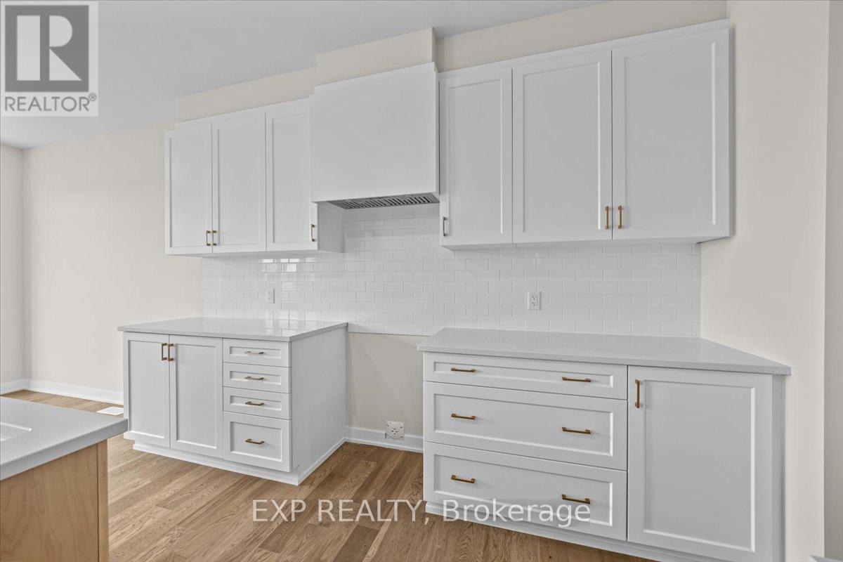 6354 Ottawa Street, Ottawa, Ontario  K0A 2Z0 - Photo 10 - X12646916