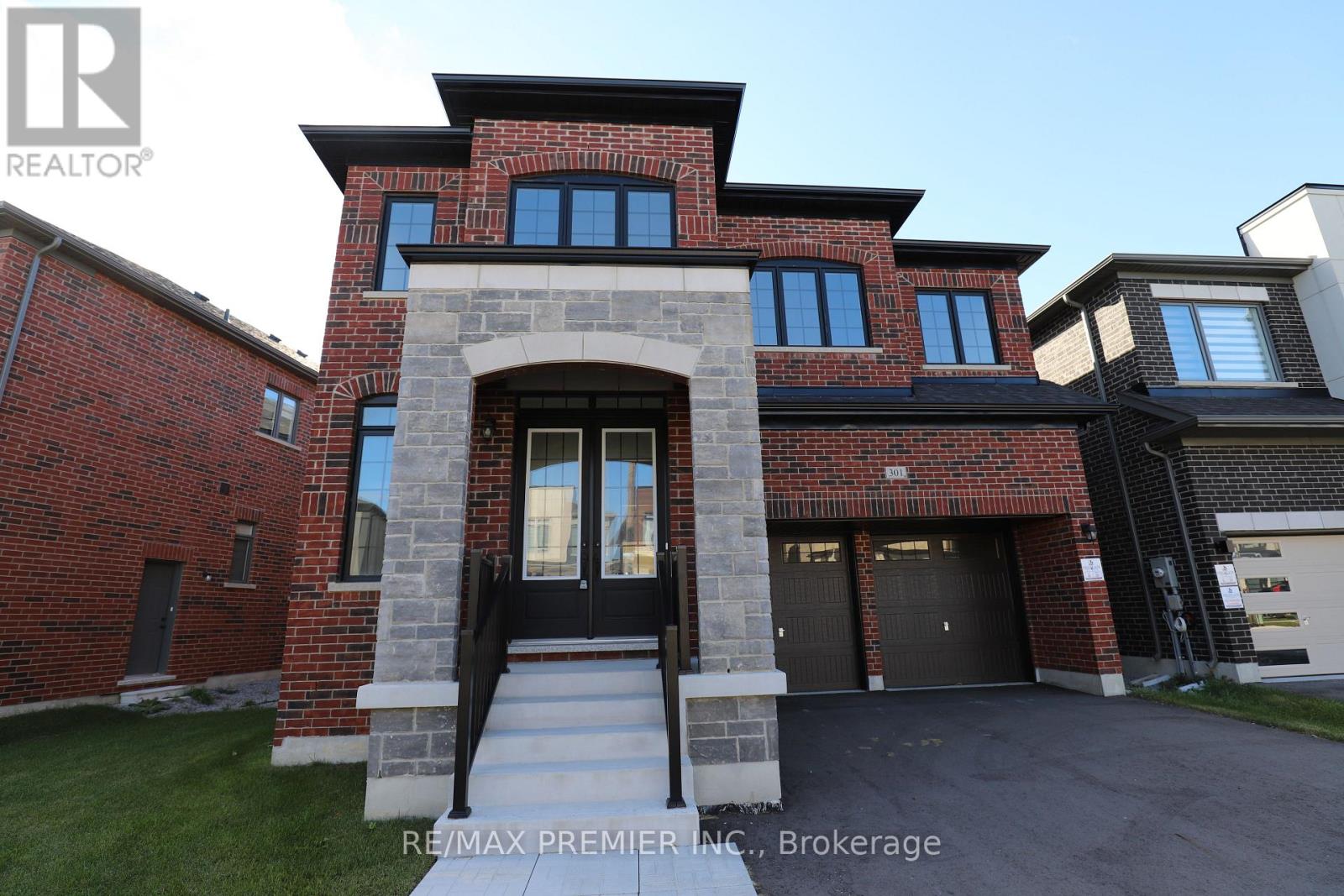 301 WESMINA AVENUE, Whitchurch-Stouffville, Ontario