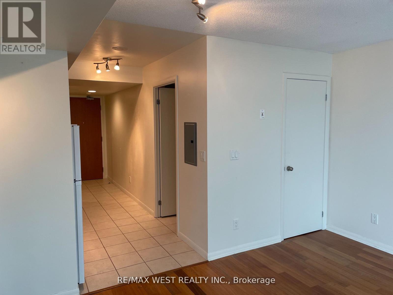 1507 - 219 Fort York Boulevard, Toronto, Ontario  M5V 1B1 - Photo 7 - C12646914