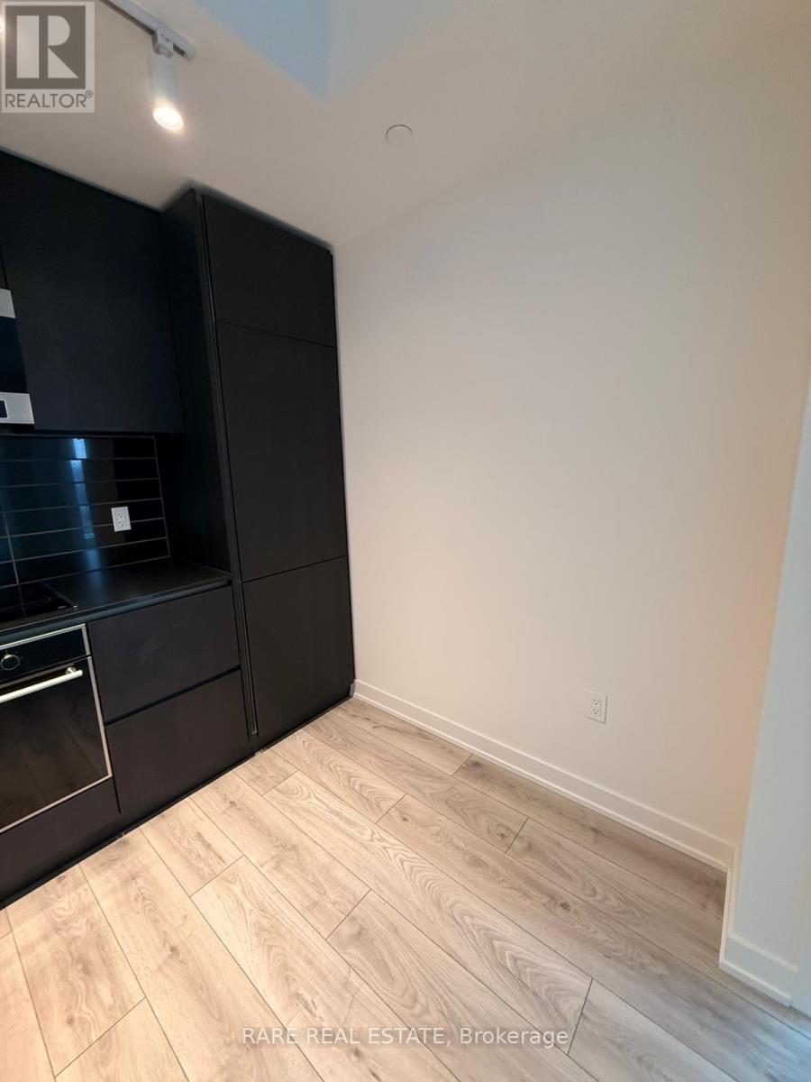 2005 - 110 Broadway Avenue, Toronto, Ontario  M4P 1V7 - Photo 4 - C12646946